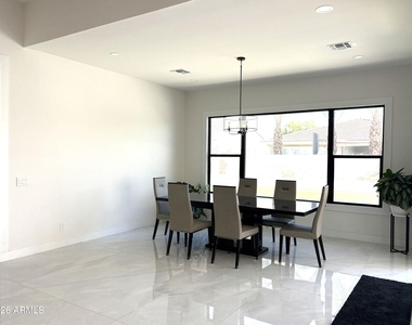 1285 E Mead Drive - Photo Thumbnail 28