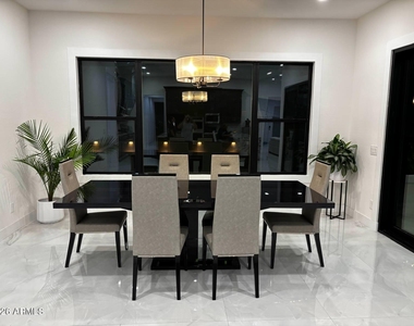1285 E Mead Drive - Photo Thumbnail 24