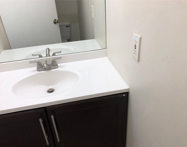 3817 Nw 90th Avenue - Photo Thumbnail 24