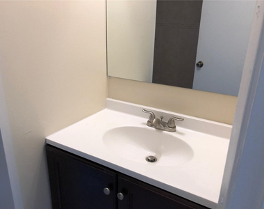 3817 Nw 90th Avenue - Photo Thumbnail 20