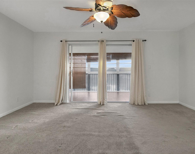 6890 Royal Palm Boulevard - Photo Thumbnail 13
