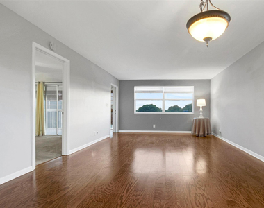 6890 Royal Palm Boulevard - Photo Thumbnail 24
