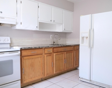 401 Silver Beach Road - Photo Thumbnail 5