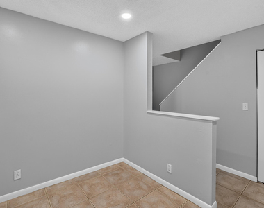 9766 Kamena Circle - Photo Thumbnail 16