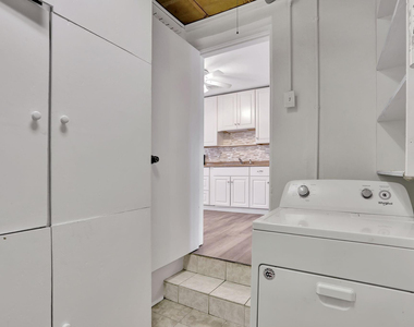 5500 N Andrews Avenue N - Photo Thumbnail 18