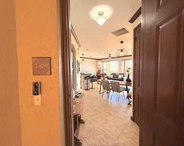 3055 Nw 126th Avenue - Photo Thumbnail 4