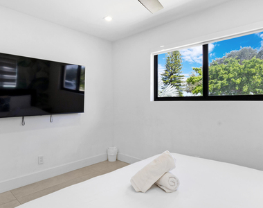 112 Se 14th Street - Photo Thumbnail 17