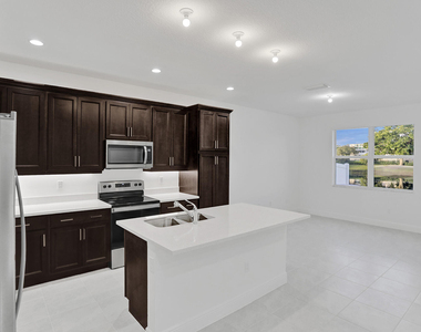 585 Sanderling Circle - Photo Thumbnail 10