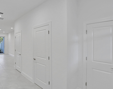 585 Sanderling Circle - Photo Thumbnail 47