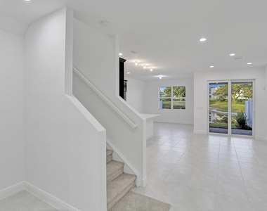 585 Sanderling Circle - Photo Thumbnail 44
