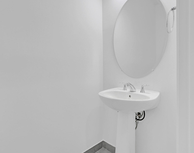 585 Sanderling Circle - Photo Thumbnail 46