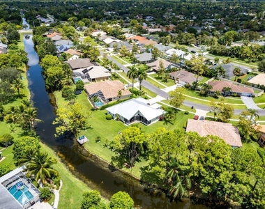 13514 Northumberland Circle - Photo Thumbnail 42