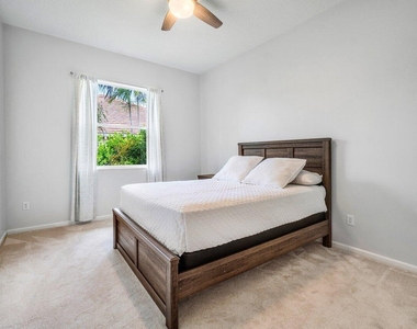13514 Northumberland Circle - Photo Thumbnail 21