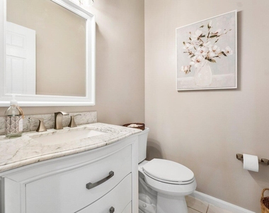 13514 Northumberland Circle - Photo Thumbnail 13