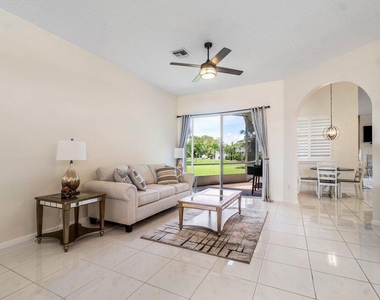 13514 Northumberland Circle - Photo Thumbnail 5