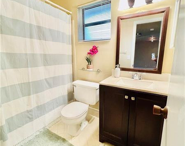3561 Nw 35th Street - Photo Thumbnail 13