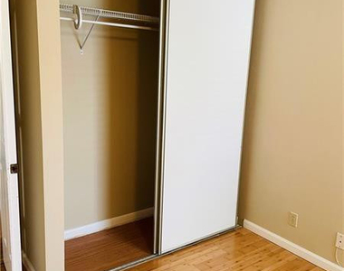 3561 Nw 35th Street - Photo Thumbnail 11