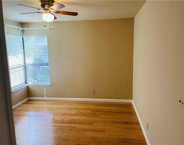 3561 Nw 35th Street - Photo Thumbnail 10