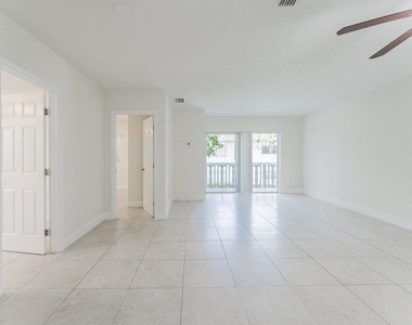 201 Sw 7th Street - Photo Thumbnail 5