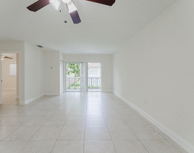 201 Sw 7th Street - Photo Thumbnail 3
