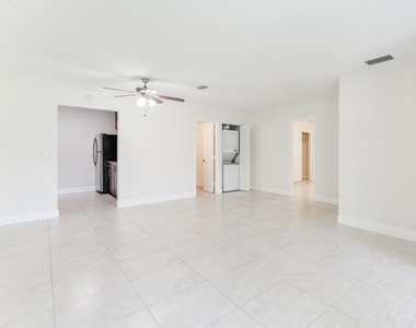 201 Sw 7th Street - Photo Thumbnail 8