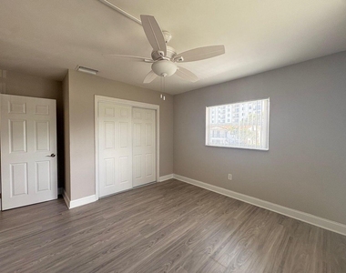 201 Sw 7th Street - Photo Thumbnail 26