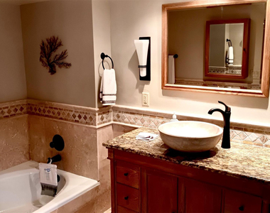 4900 N Ocean Boulevard - Photo Thumbnail 9