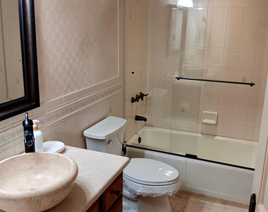4900 N Ocean Boulevard - Photo Thumbnail 12