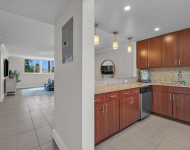 601 N Ocean Boulevard - Photo Thumbnail 40