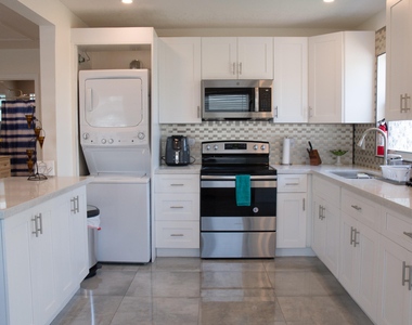 158 E 23rd Street - Photo Thumbnail 1