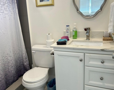 158 E 23rd Street - Photo Thumbnail 10