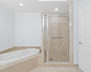 701 S Olive Avenue - Photo Thumbnail 16