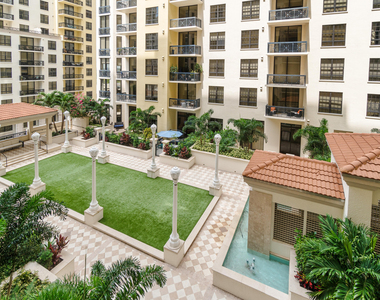 701 S Olive Avenue - Photo Thumbnail 21