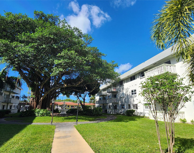 15201 Ne 6th Avenue - Photo Thumbnail 16