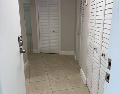 4255 N University Drive - Photo Thumbnail 17