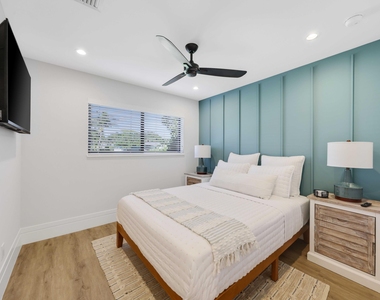 340 Ne 23rd Way - Photo Thumbnail 25