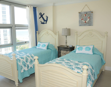 525 N Ocean Boulevard - Photo Thumbnail 9