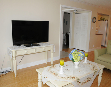 525 N Ocean Boulevard - Photo Thumbnail 7