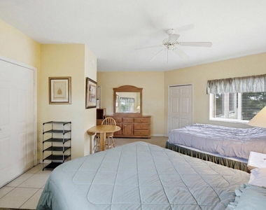 8340 Mulligan Circle - Photo Thumbnail 4