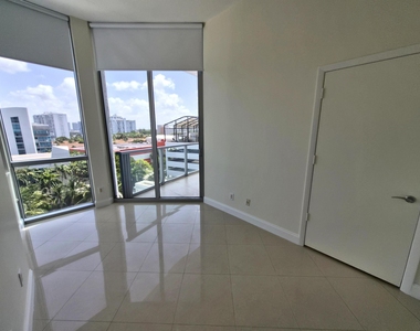3029 Ne 188th Street - Photo Thumbnail 22