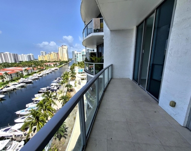3029 Ne 188th Street - Photo Thumbnail 42