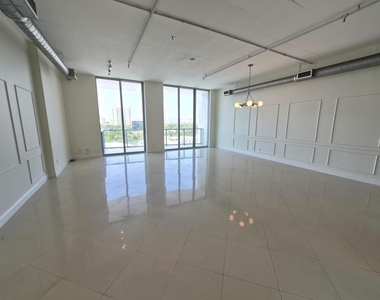 3029 Ne 188th Street - Photo Thumbnail 15