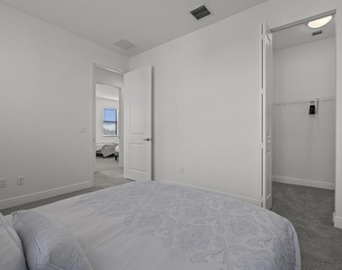 16450 Sea Turtle Place - Photo Thumbnail 29