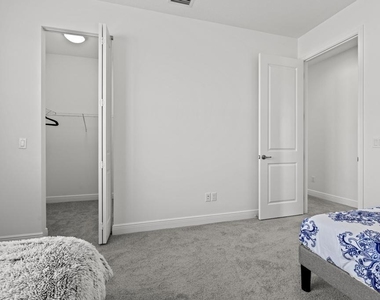 16450 Sea Turtle Place - Photo Thumbnail 32