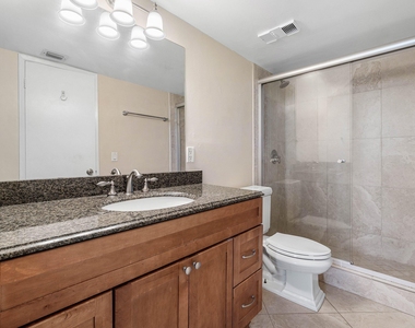 2455 Lindell Boulevard - Photo Thumbnail 18