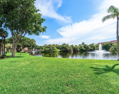 2455 Lindell Boulevard - Photo Thumbnail 19