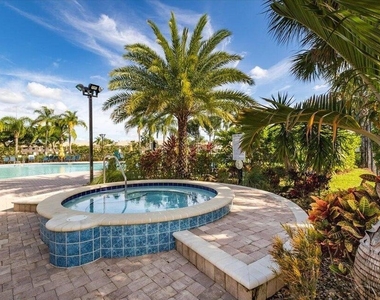 6136 Southard Street - Photo Thumbnail 4