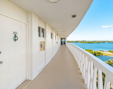 2505 S Ocean Boulevard - Photo Thumbnail 1