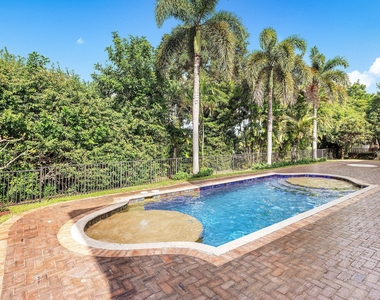 4255 Gleneagles Drive - Photo Thumbnail 38