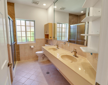 551 Nw 108th Avenue - Photo Thumbnail 29
